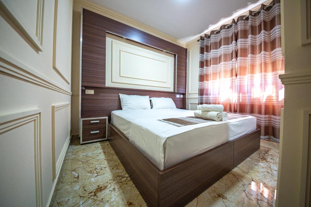 Royal Park Hotel Qerret المظهر الخارجي الصورة