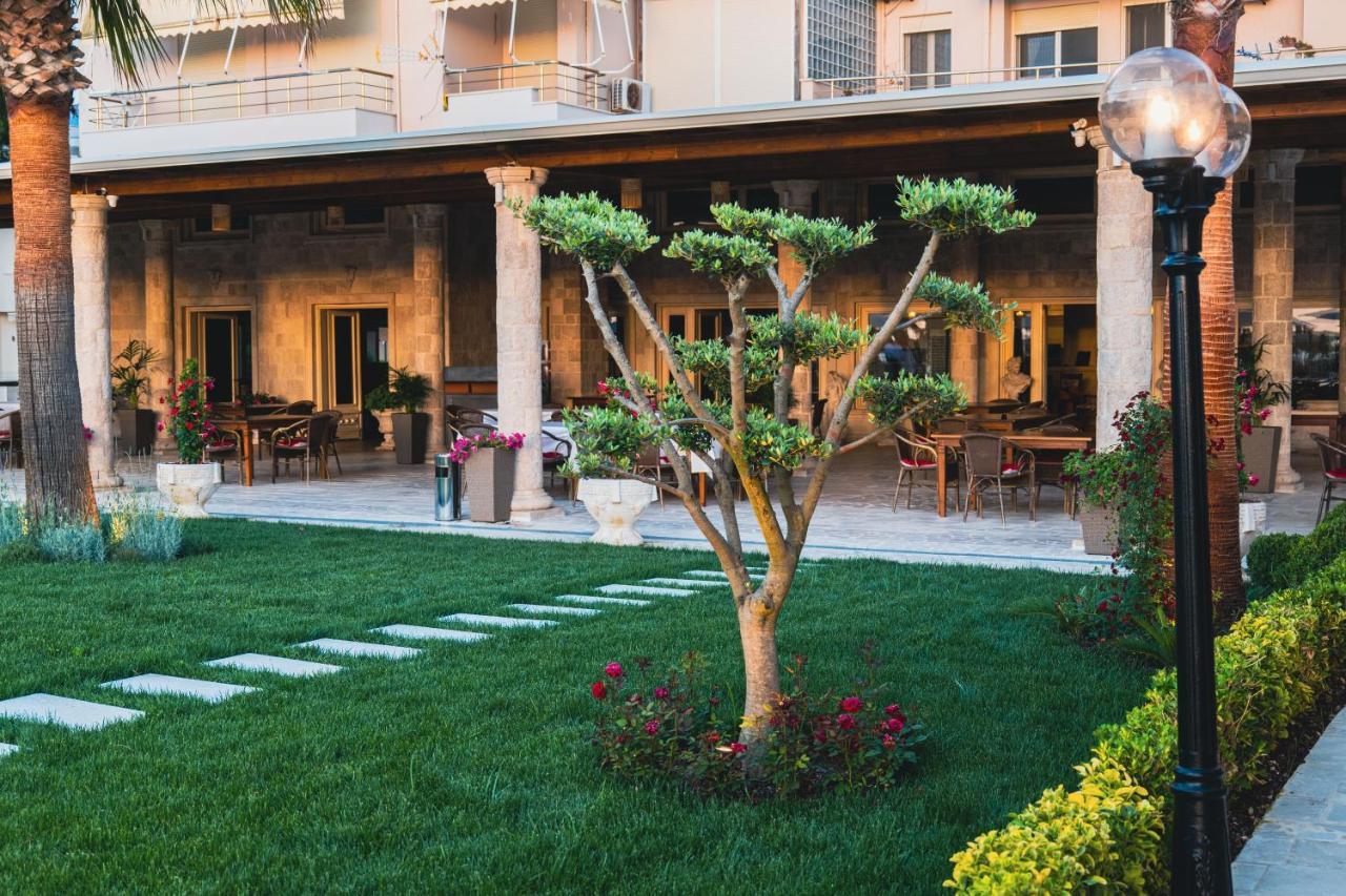 Royal Park Hotel Qerret المظهر الخارجي الصورة