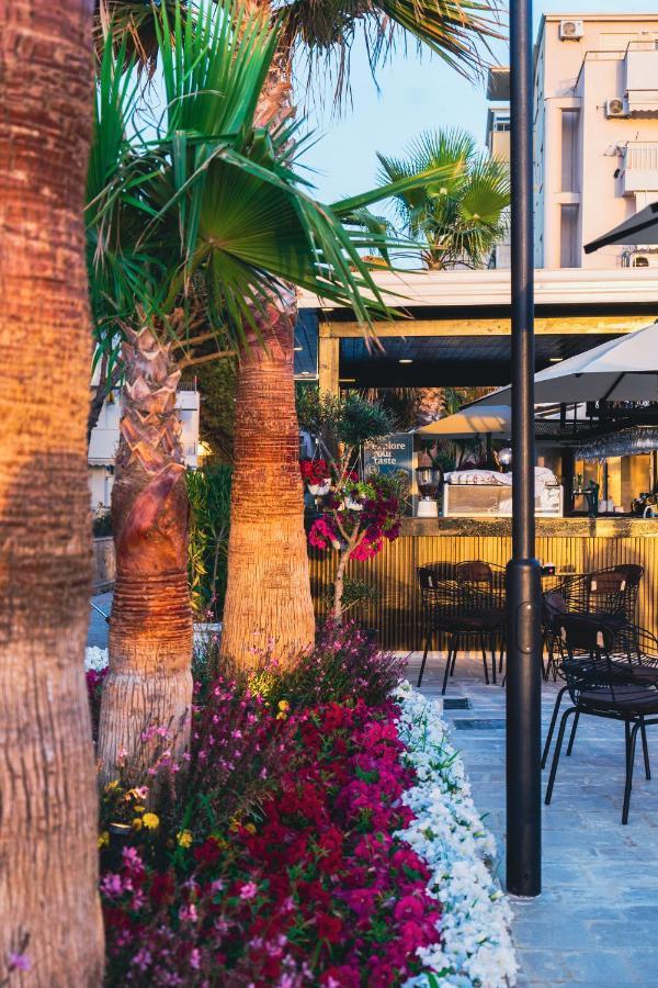 Royal Park Hotel Qerret المظهر الخارجي الصورة