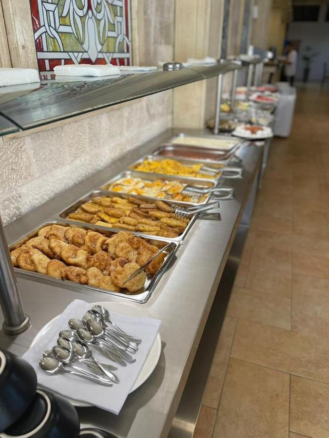 Royal Park Hotel Qerret المظهر الخارجي الصورة